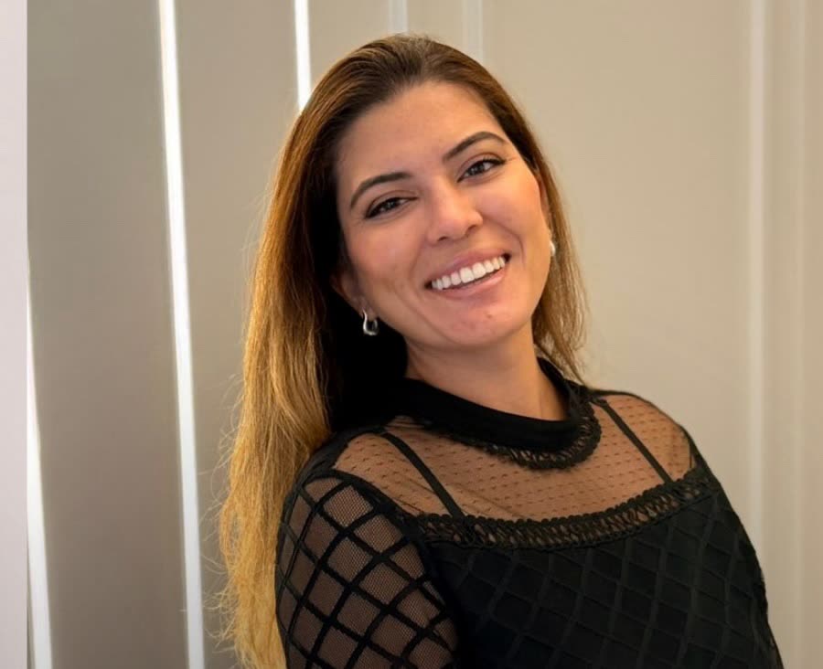 Dra. Helen Nascimento, biomédica esteta · harmonização facial e corporal